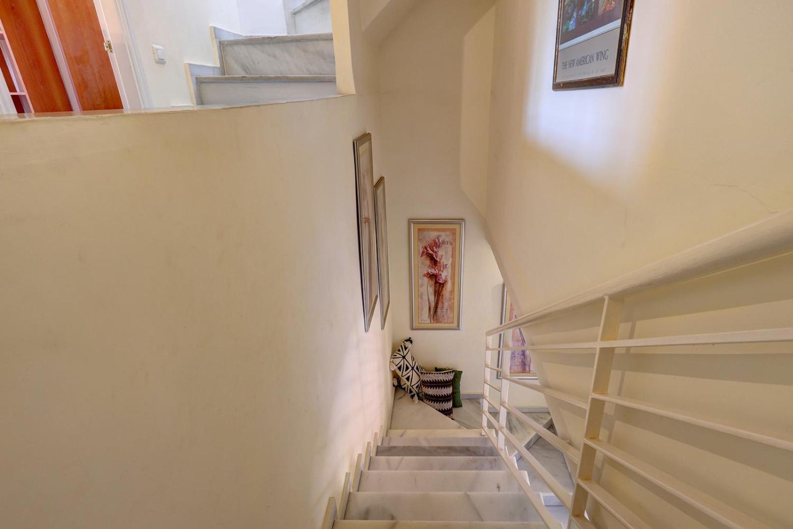 Traditional Townhouse, 4 Bed With Terraces And Private Bbq *
