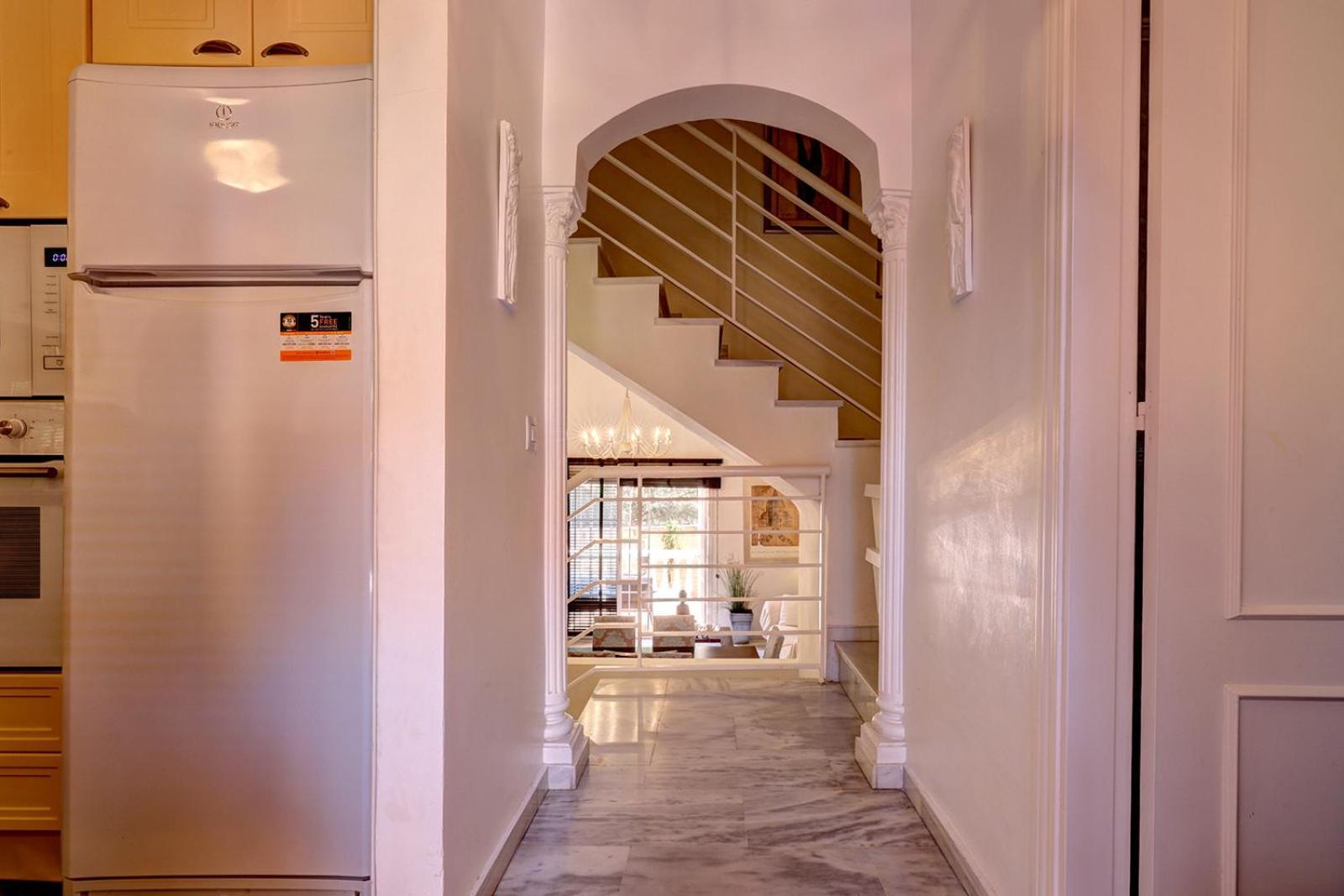 Traditional Townhouse, 4 Bed With Terraces And Private Bbq * Benalmádena