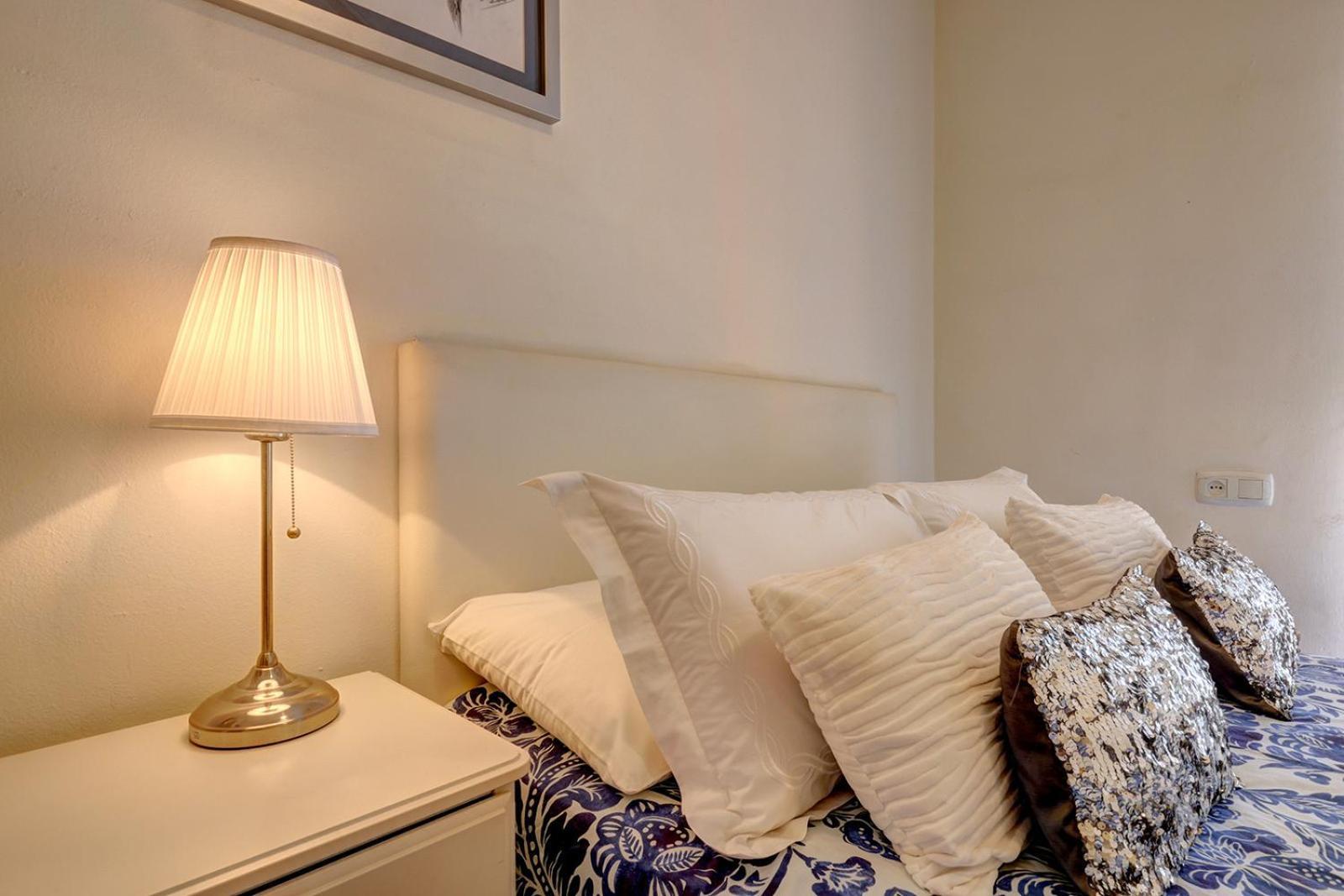 Сasa de vacaciones Traditional Townhouse, 4 Bed With Terraces And Private Bbq *
