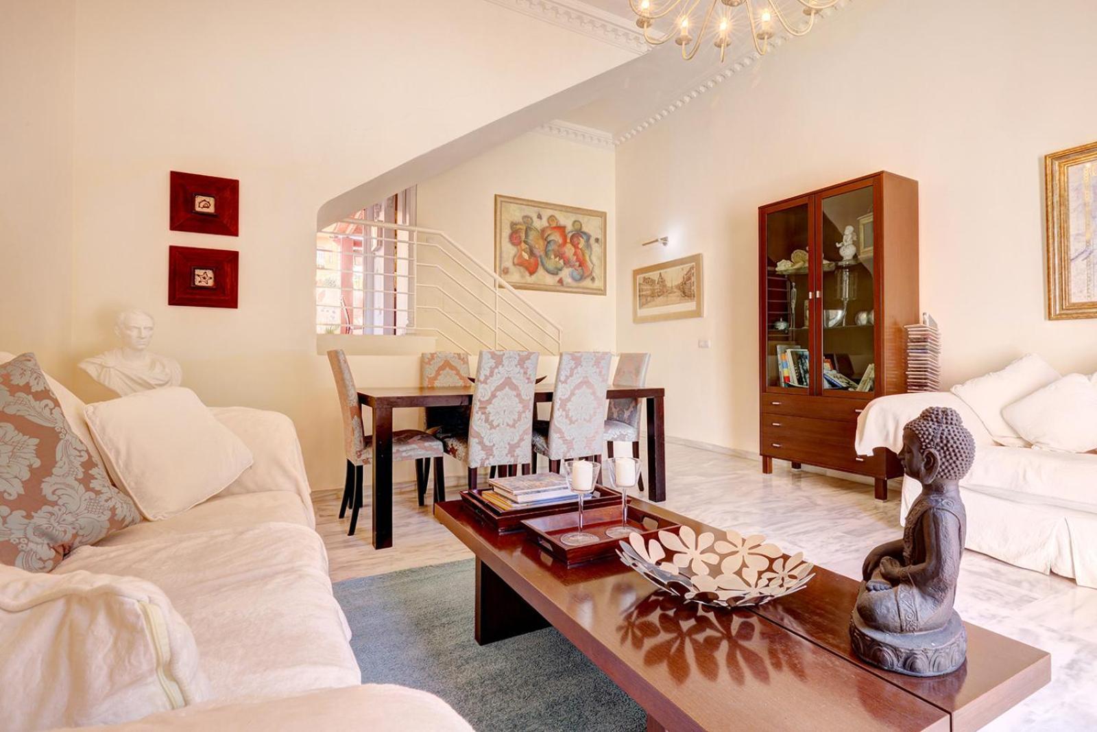 Traditional Townhouse, 4 Bed With Terraces And Private Bbq *