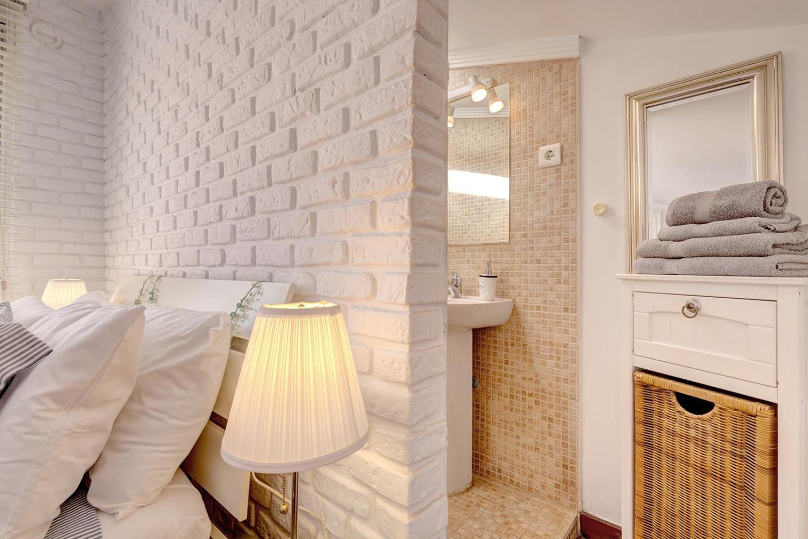 Traditional Townhouse, 4 Bed With Terraces And Private Bbq Сasa de vacaciones *