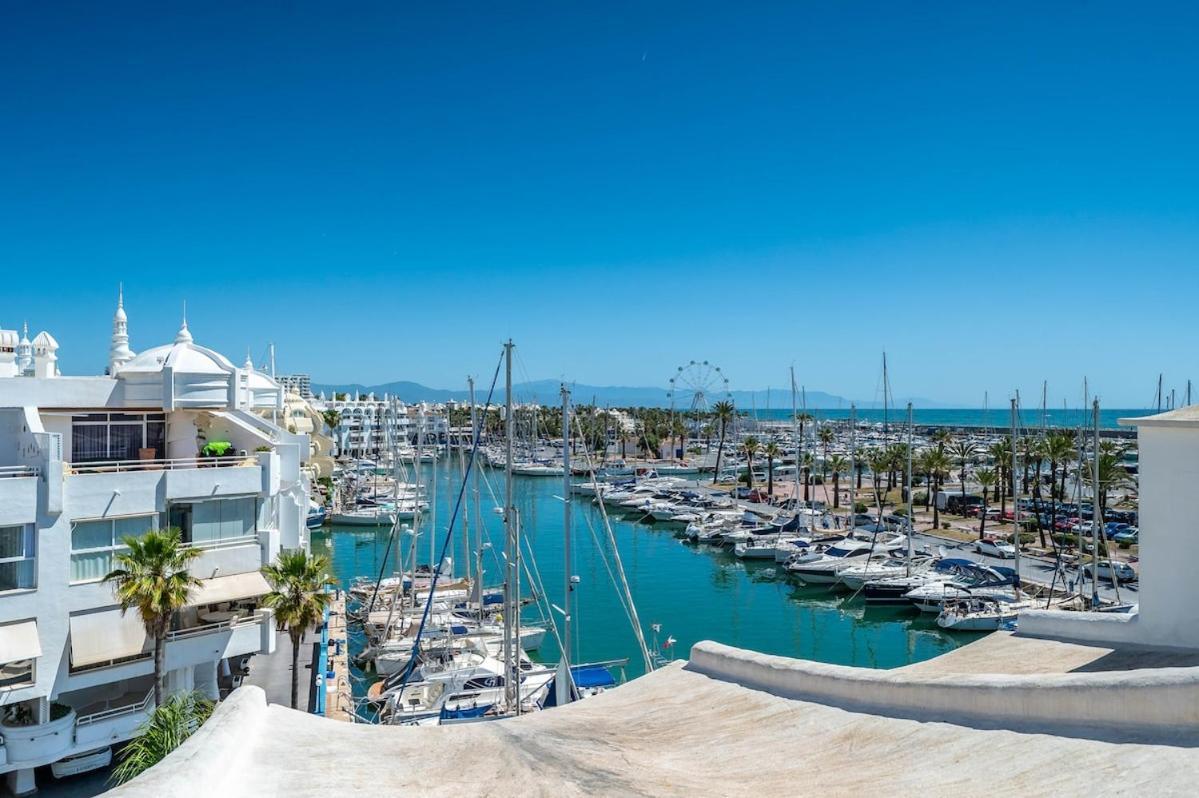 Apartment Puerto Marina Sea Views