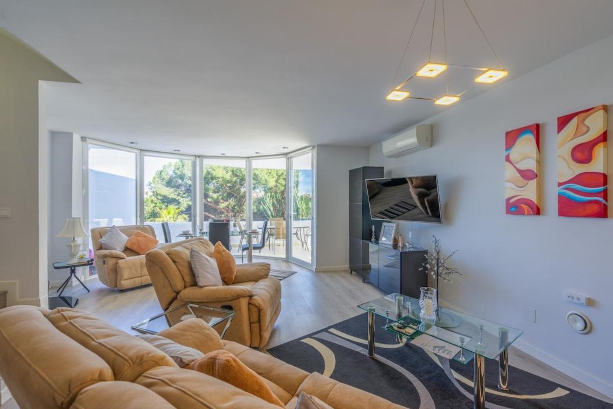 Relaxing Family Retreat With Stunning Golf Views Benalmadena