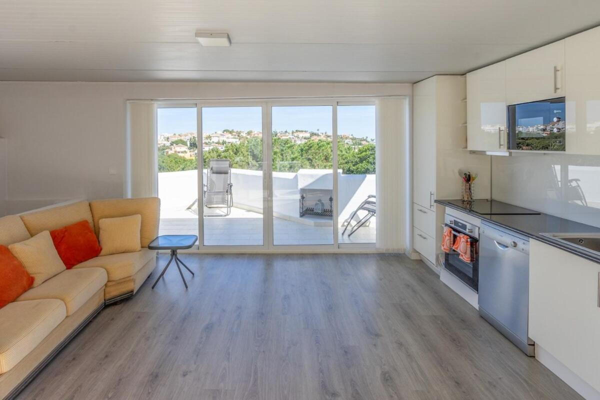 Villa Relaxing Family Retreat With Stunning Golf Views Benalmadena