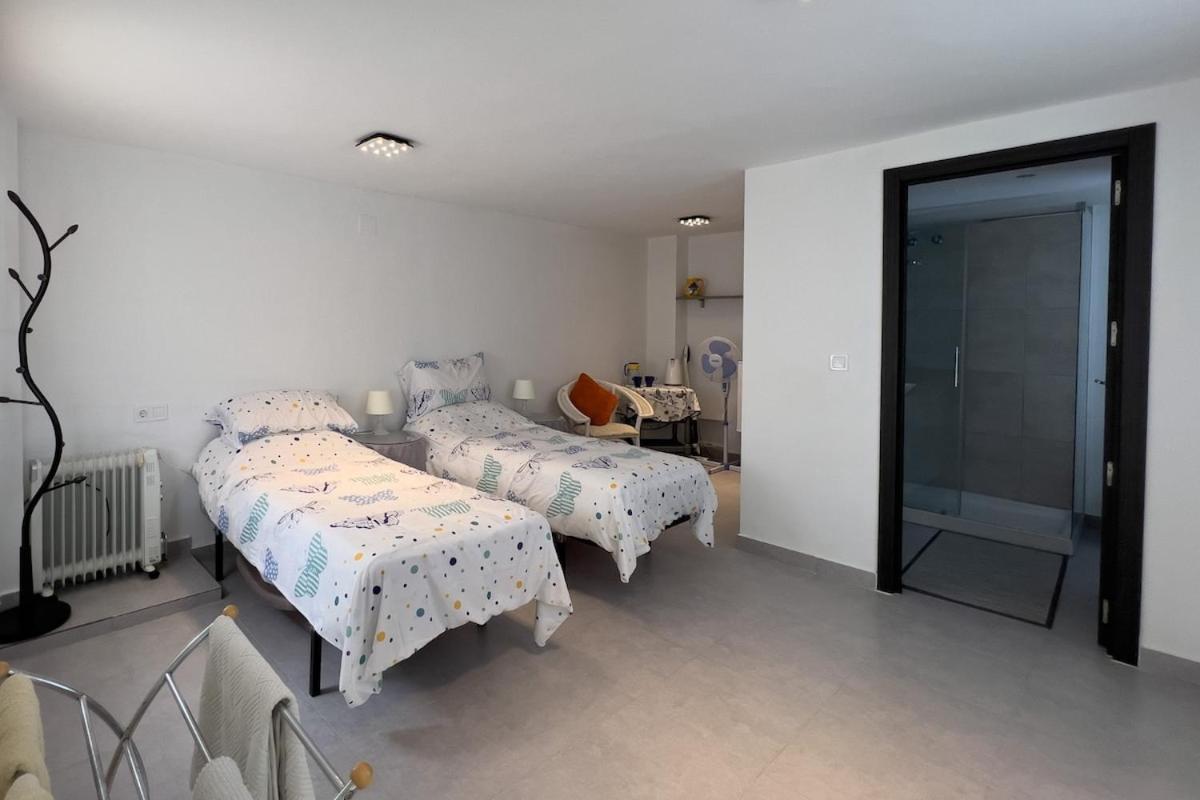Villa Relaxing Family Retreat With Stunning Golf Views Benalmadena