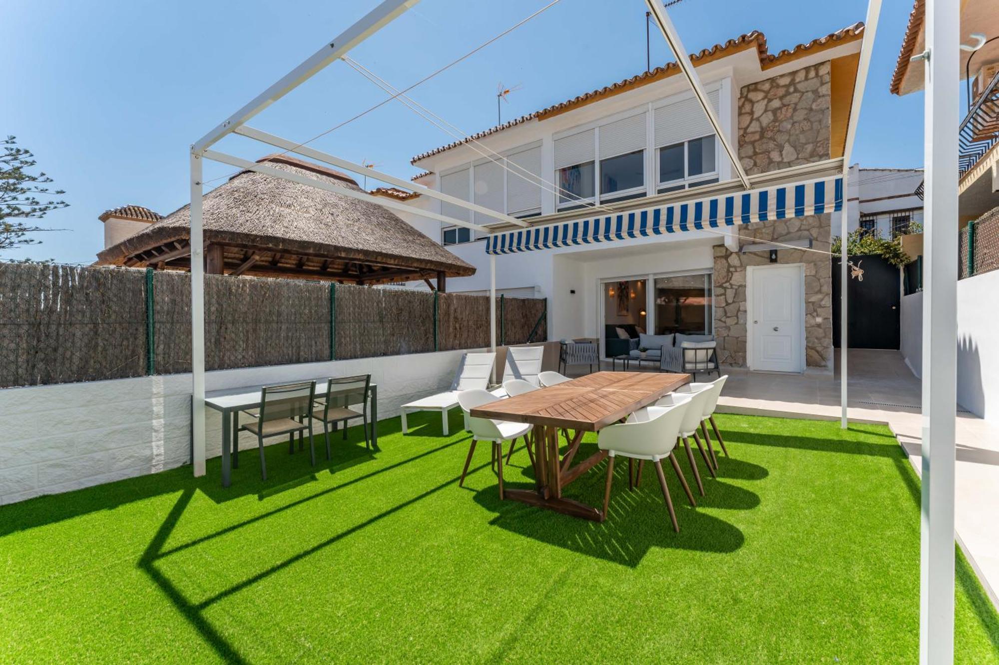 Vakantiehuis Vb Goya Design House 3br Marina