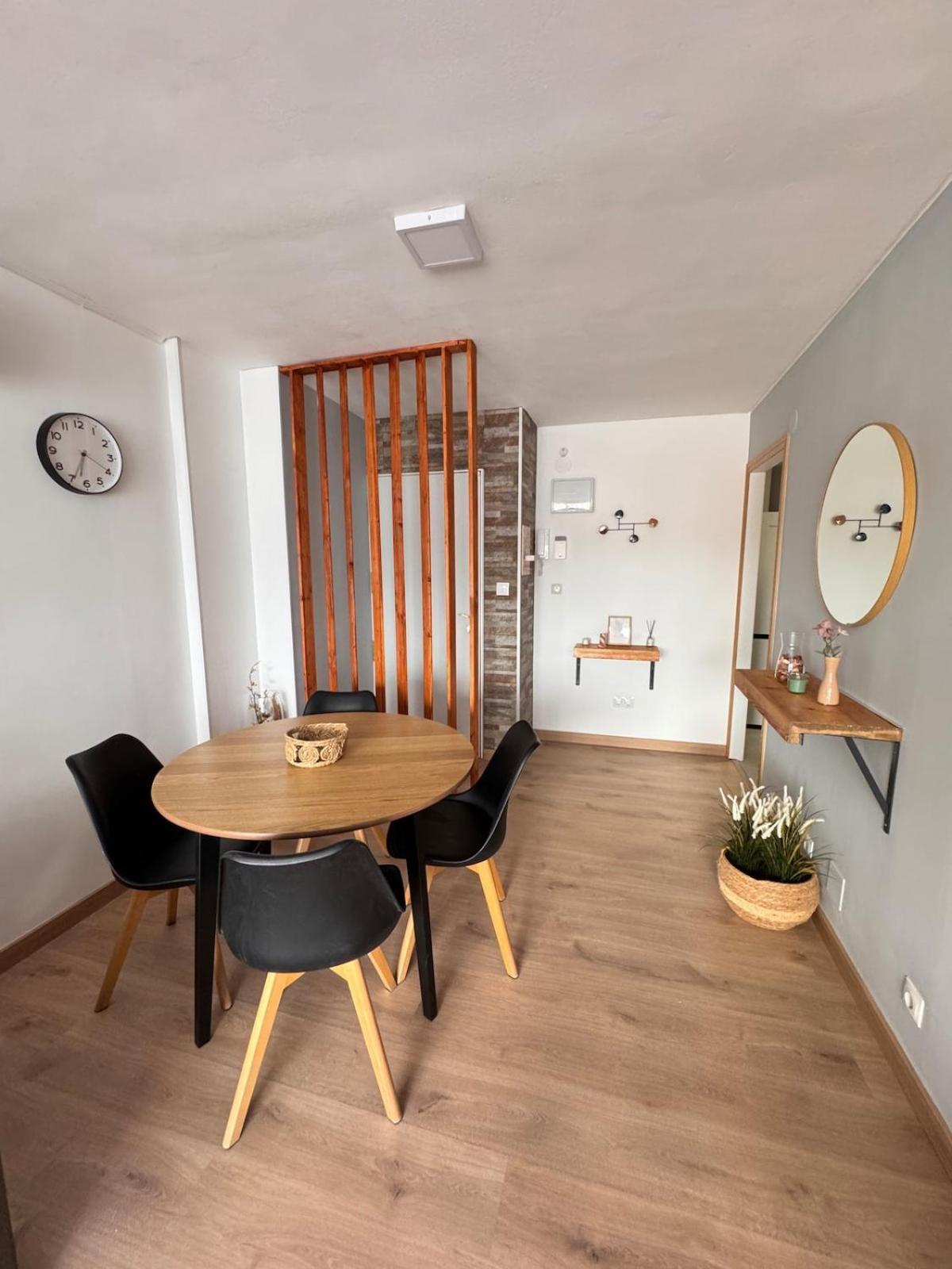 Apartment 150 Meters From The Benalmádena