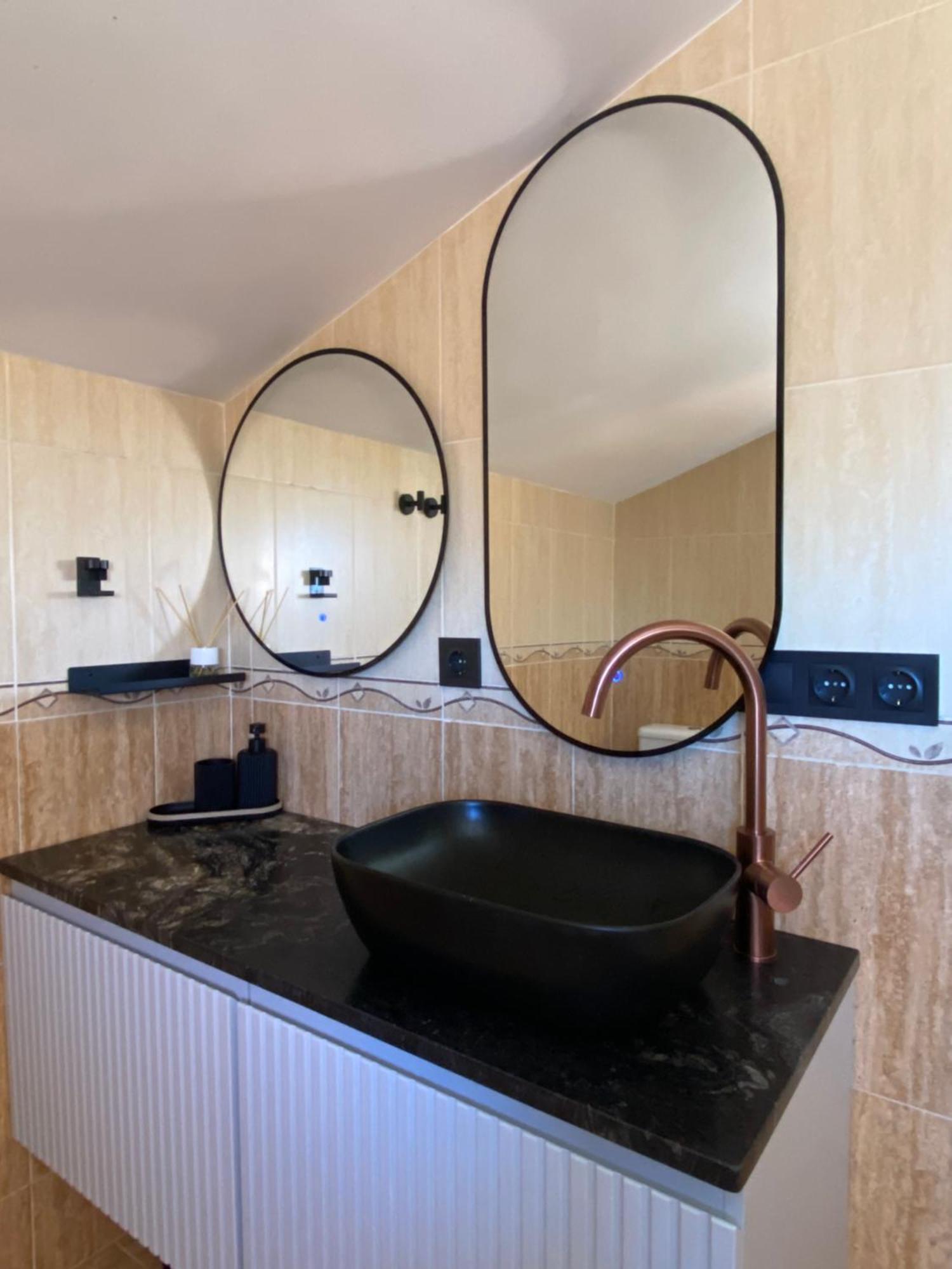 With Heated Private Pool, Sea View& Turkish Sauna