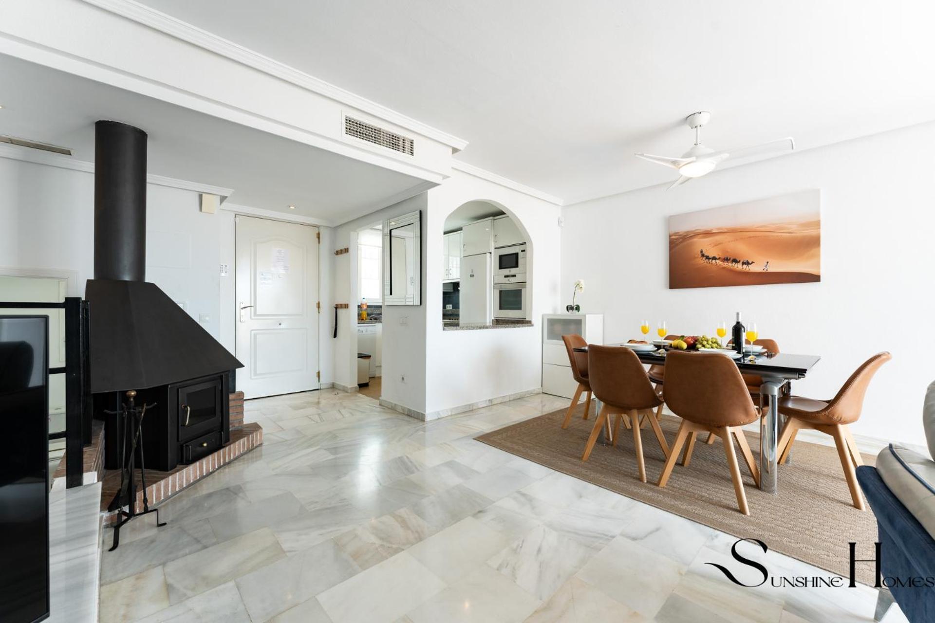Beautiful Views Family Townhouse Steps From The * Benalmádena
