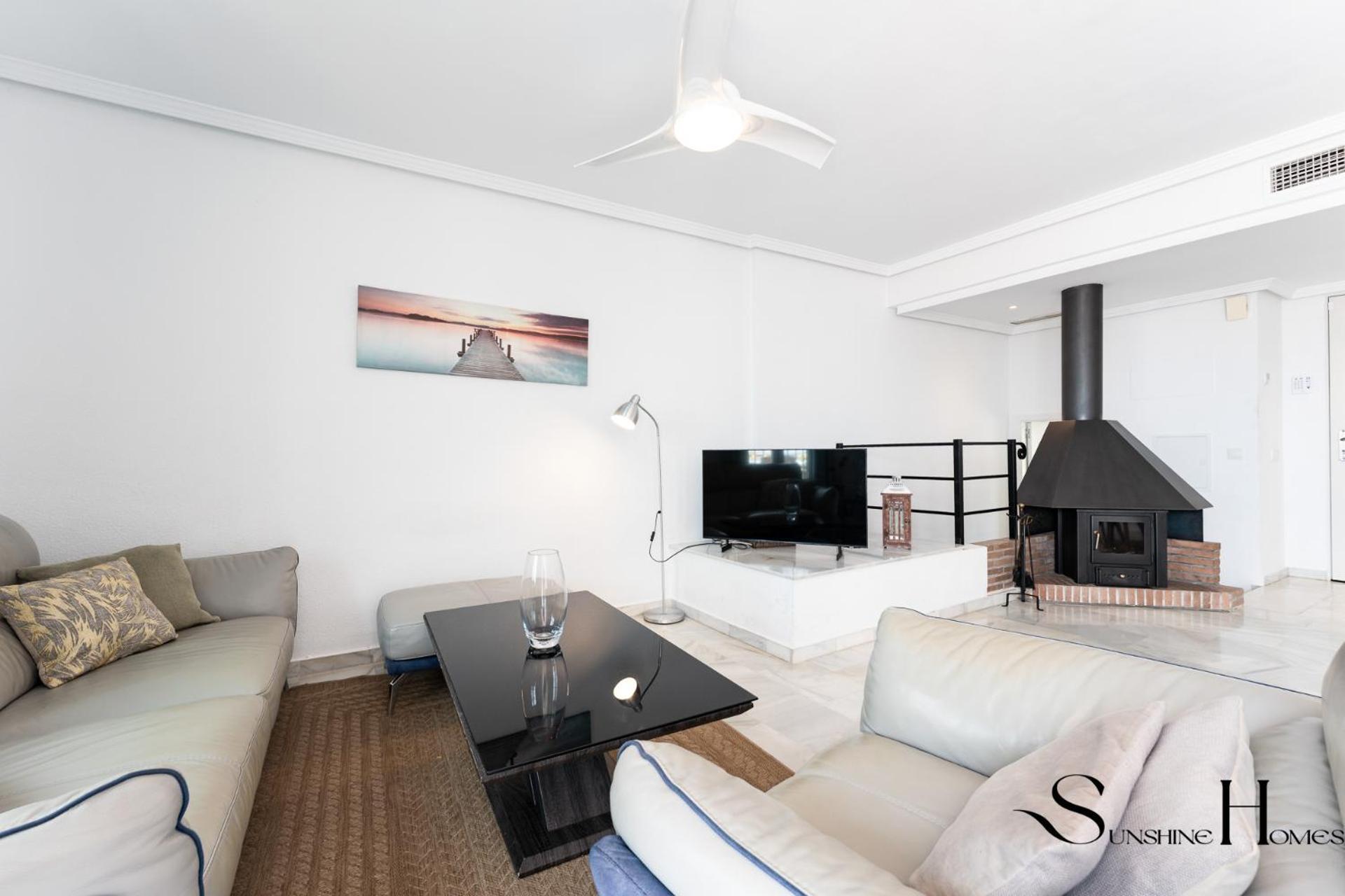 Beautiful Views Family Townhouse Steps From The