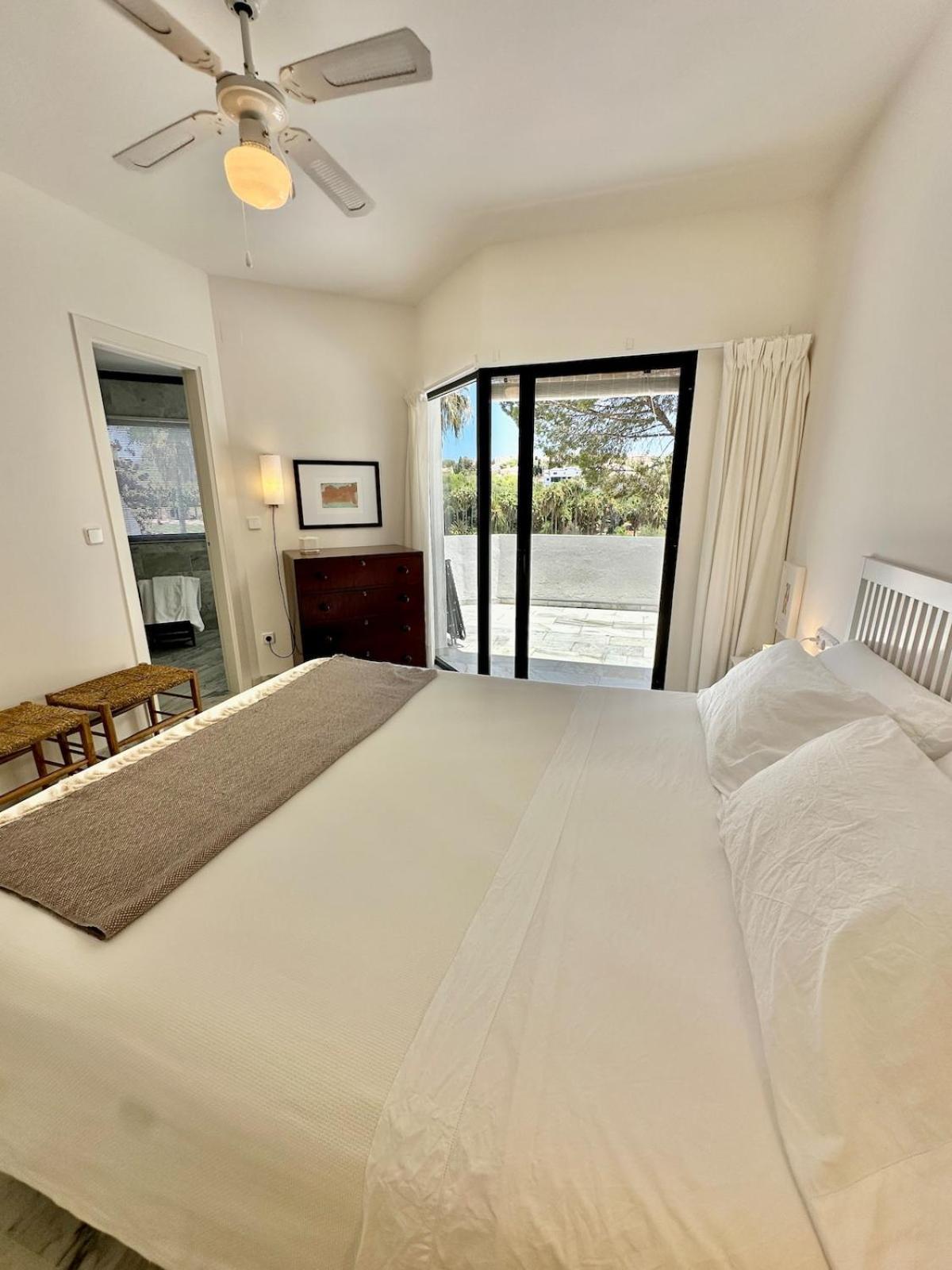 2 Bedroom Golf House - Spectacular Views
