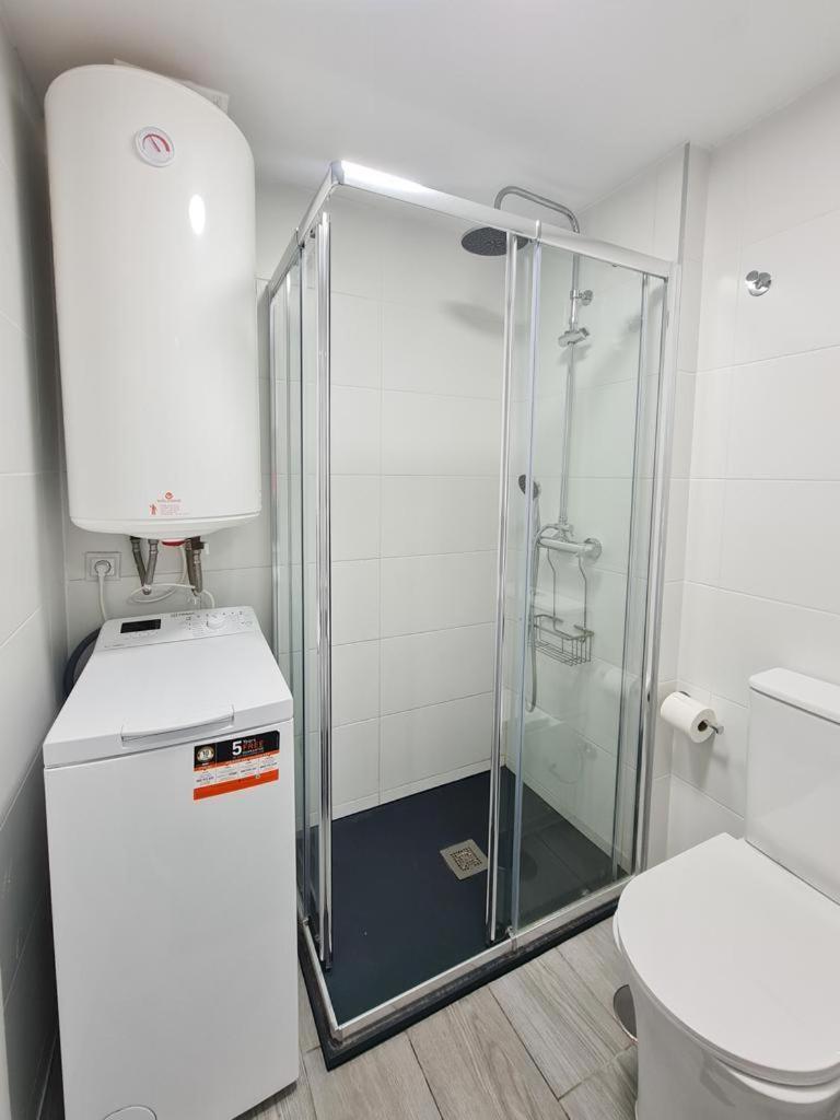 Apartamento Beautiful In Benalbeach