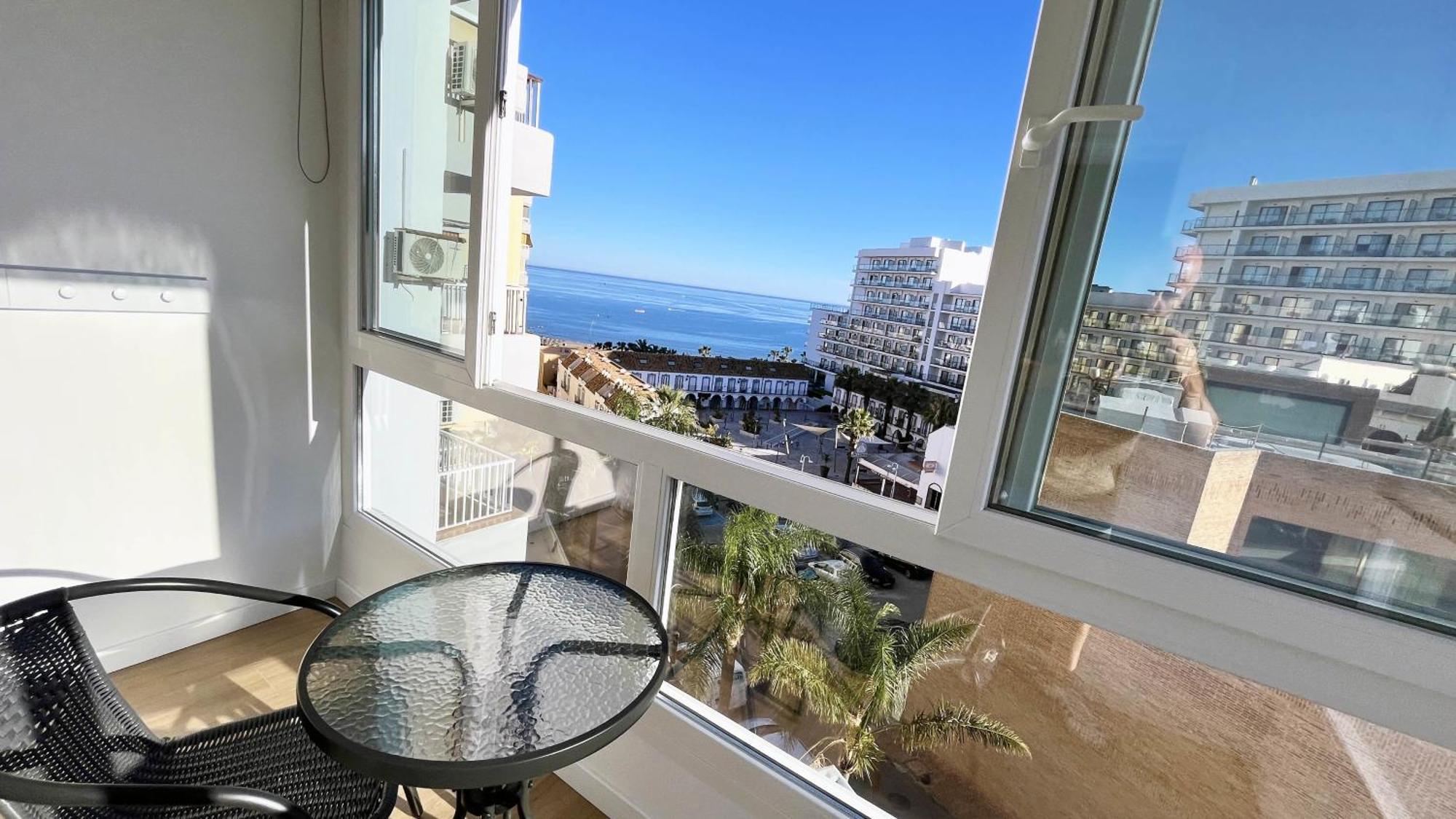 Apartment Pool&beach In Benalmádena