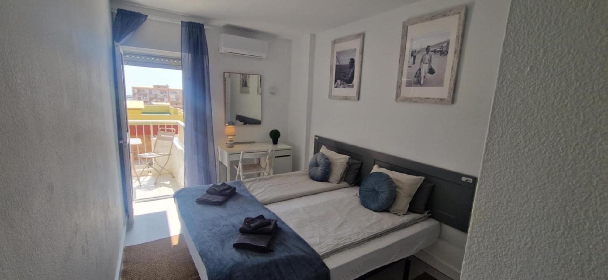 With Sea View Costa Appartement
