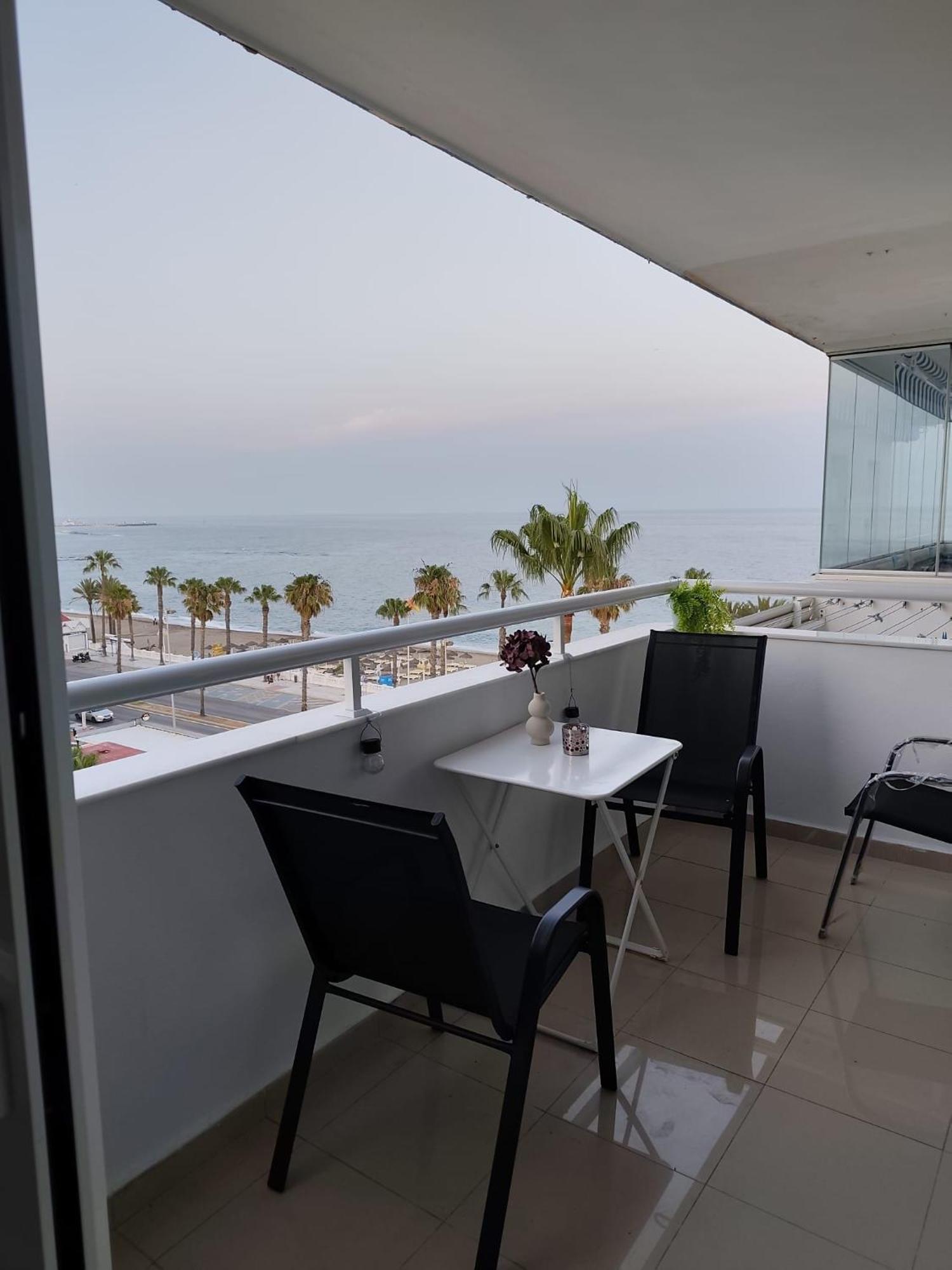 Frontal Al Mar Terraza Y Vistas Puerto Marina T46a2 Benalmadena