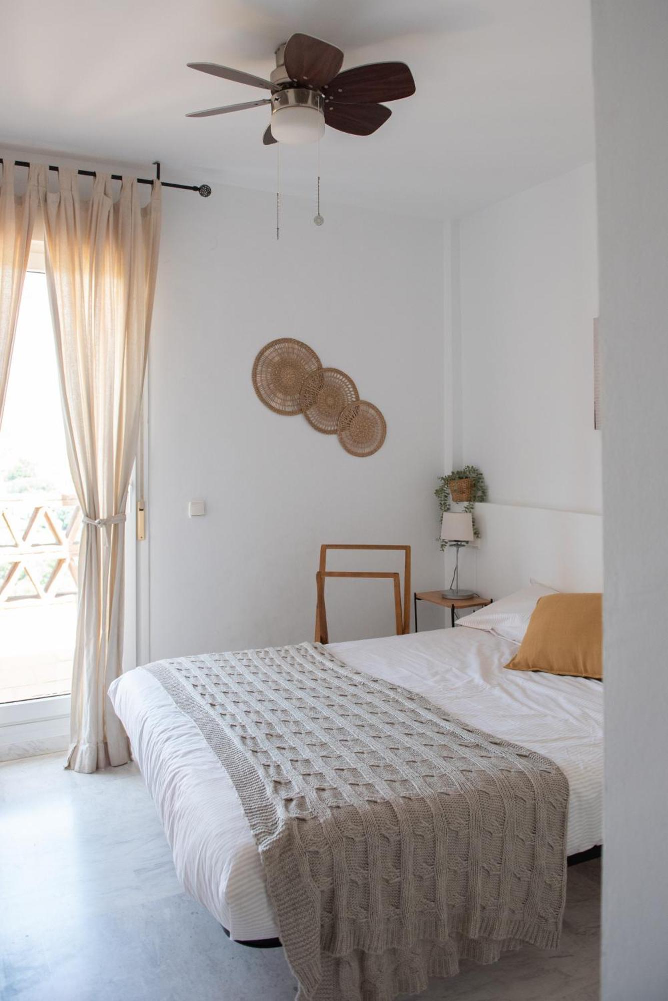 Hill View With Fresh Renovation Benalmadena