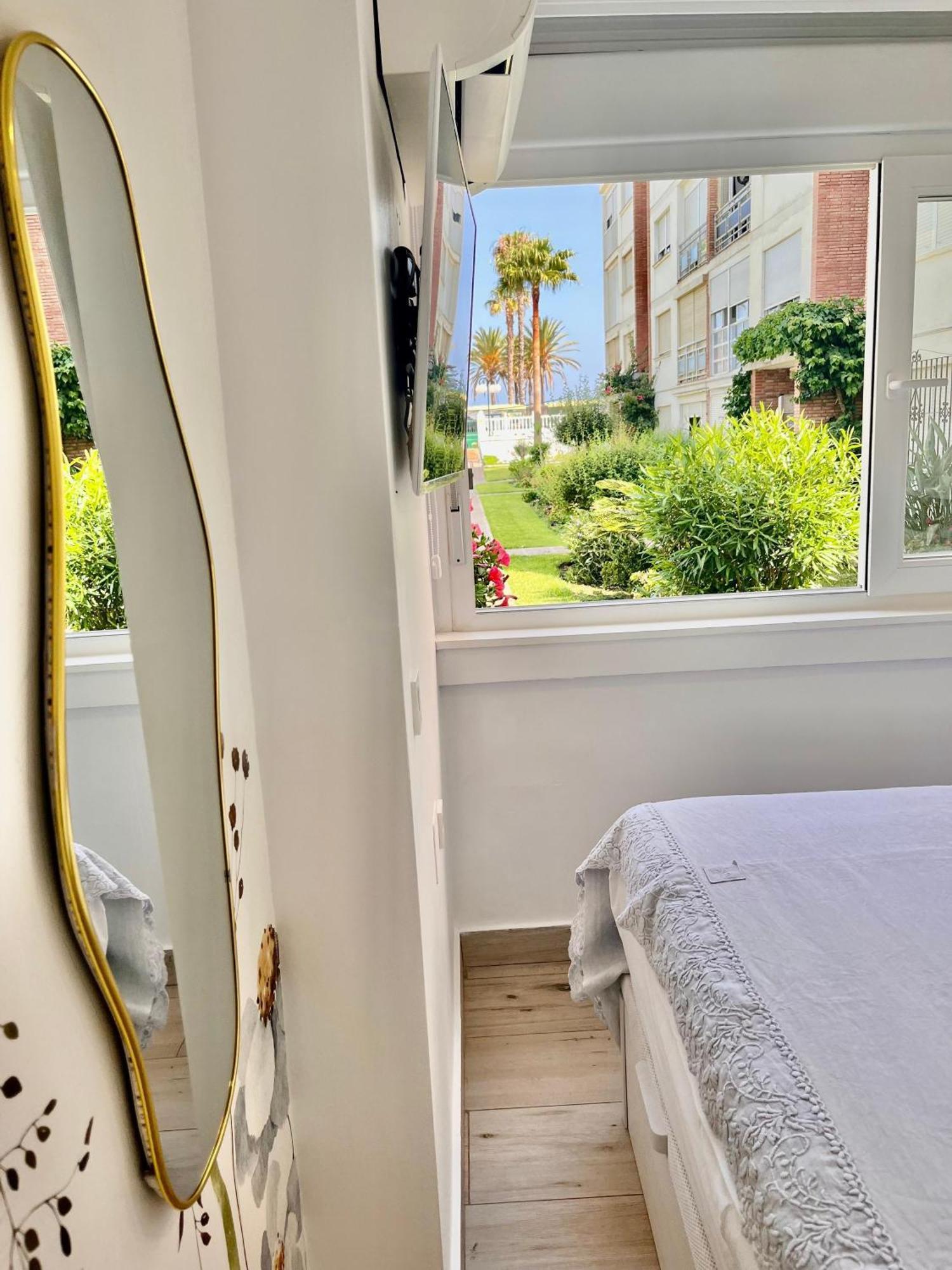 Apartment White Summer In *