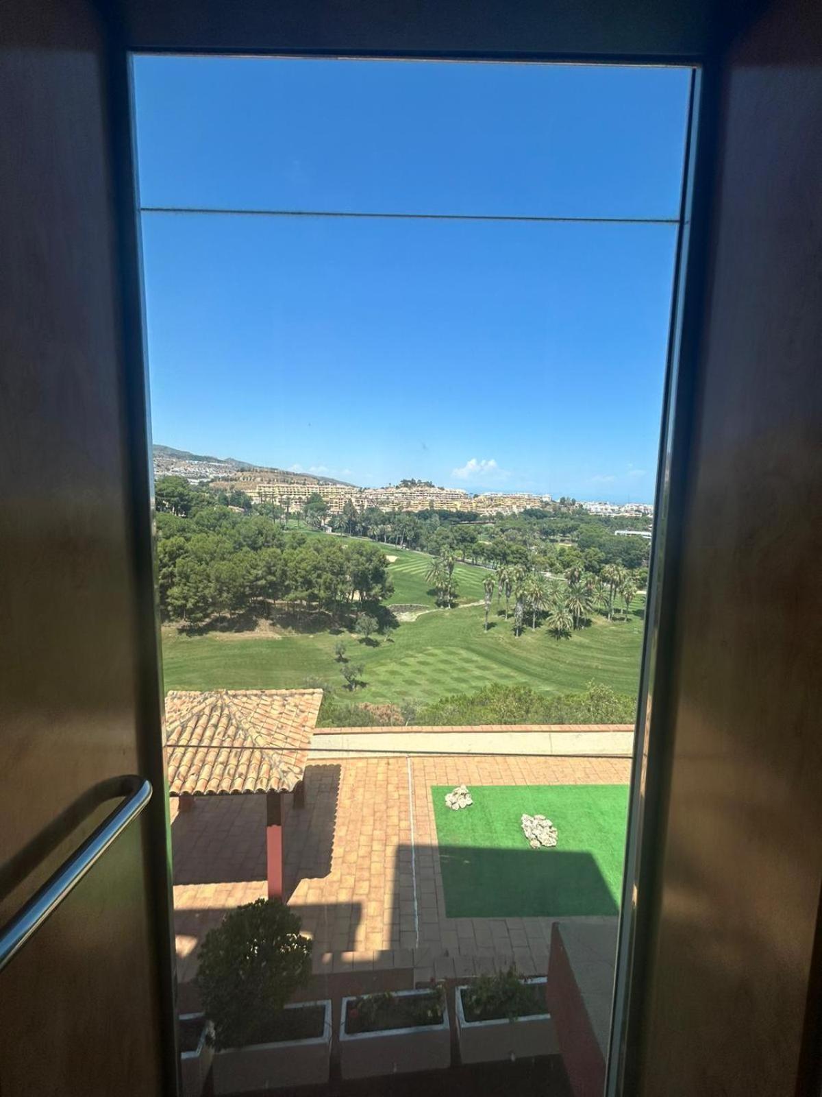 Hill View With Fresh Renovation * Benalmadena