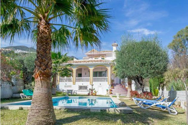 Dolce Villa *