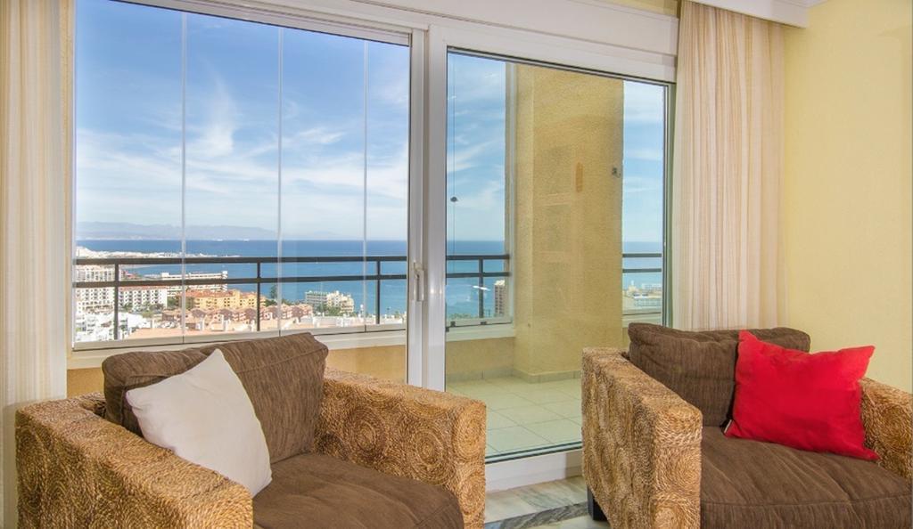 El Coloso Super Penthouse Seaview Apartment