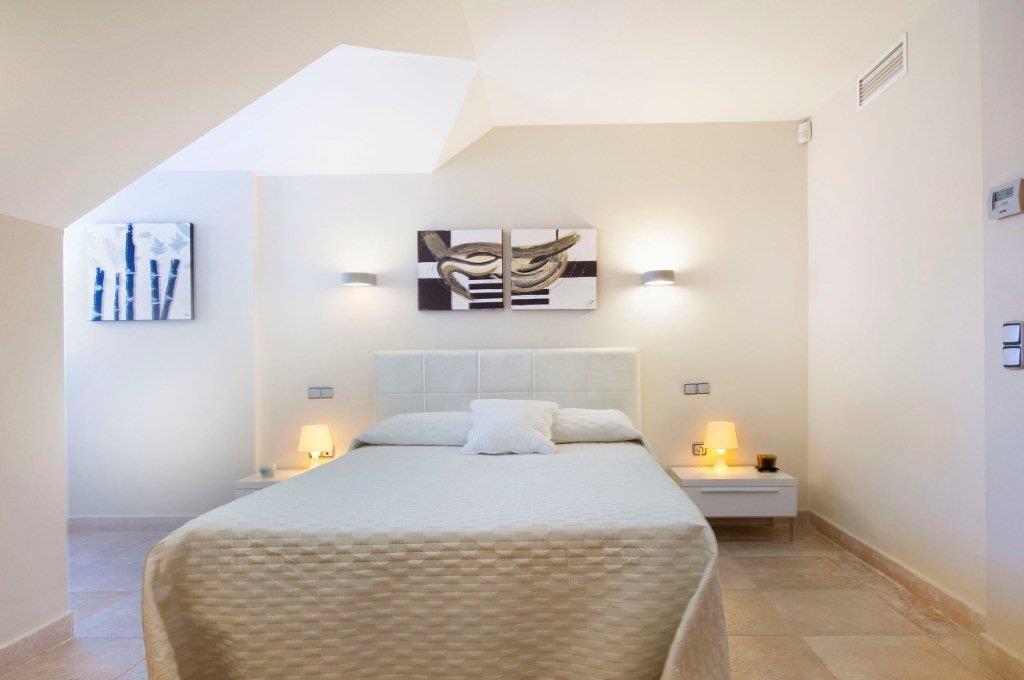 Reserva Del Higueron Deluxe &