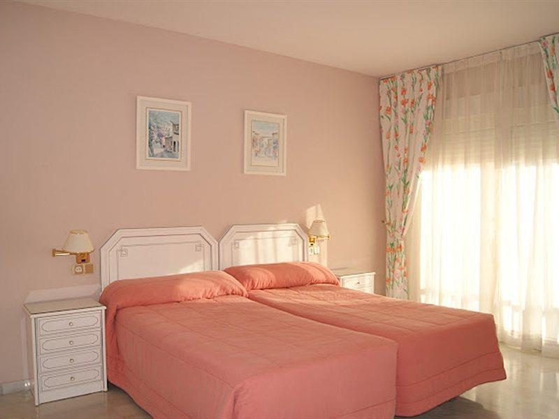 First Flatotel Internacional Hotel
