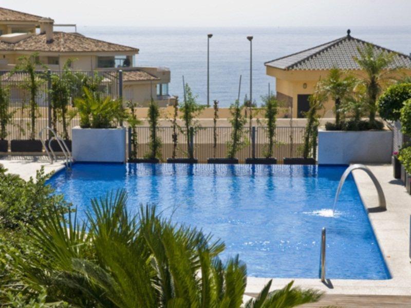 Artplatinum & Aparthotel 4*