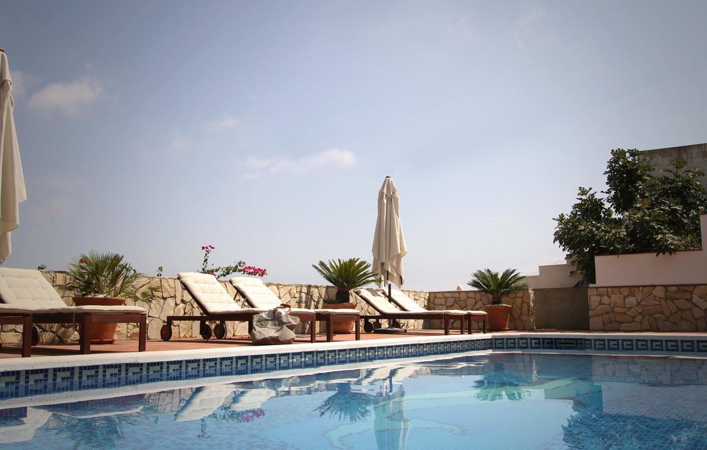 De Azalea Benalmádena