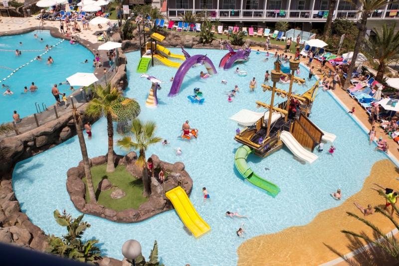 Globales Patos Park 4*