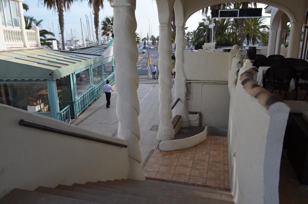 En Puerto Marina 204
