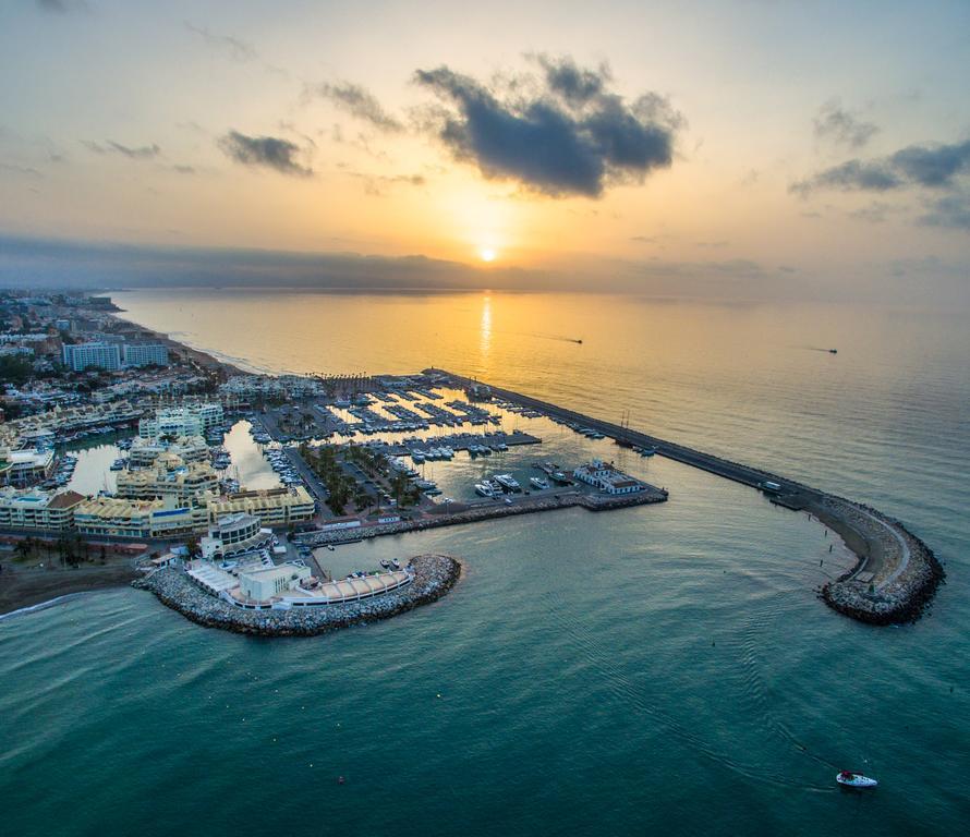 Puerto Marina & Golf Apartment