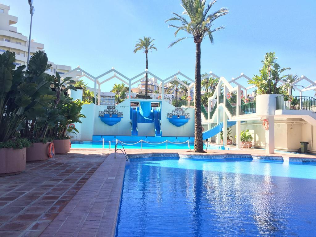 Estudios Y Benal Appartement *