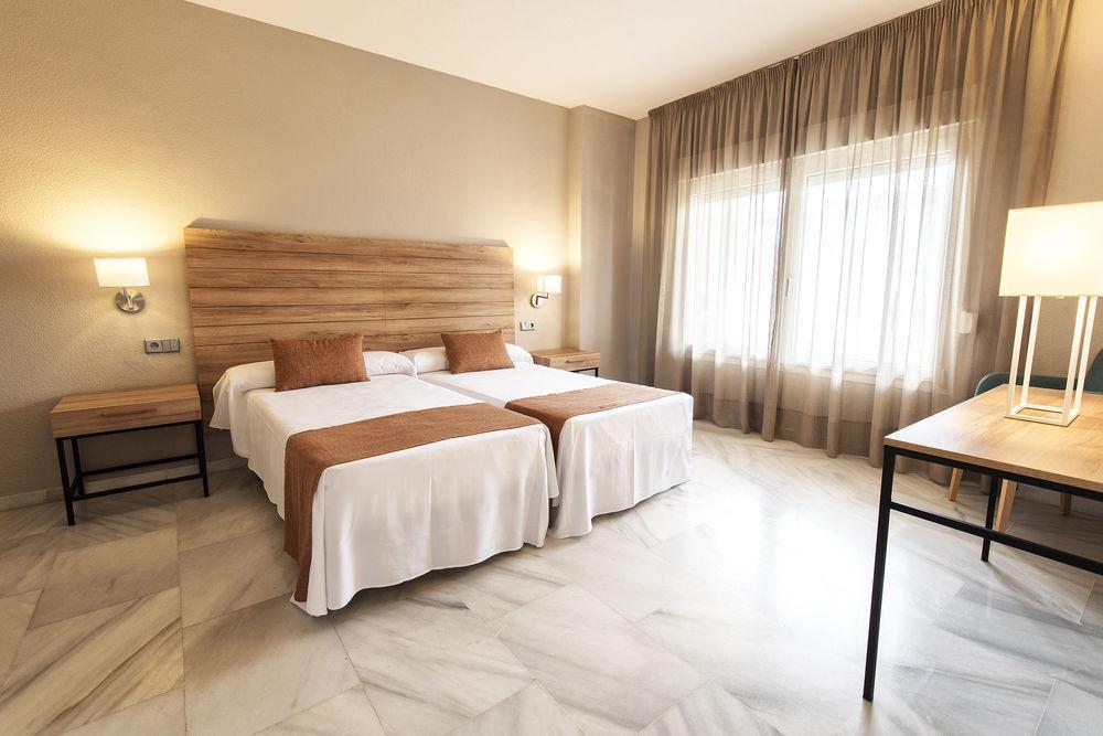 Hotel Flatotel International 3*