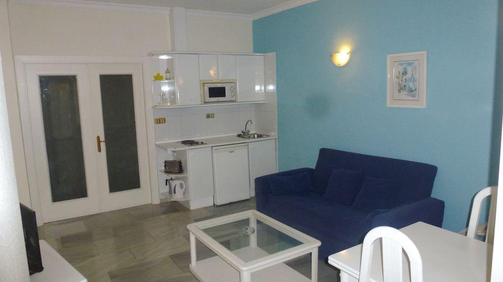 Flatotel International Hotel 3*