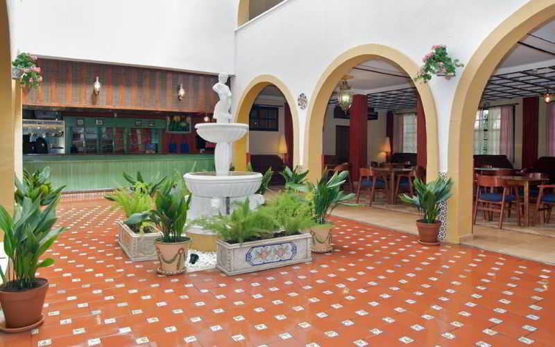 Hotel Kross Goya