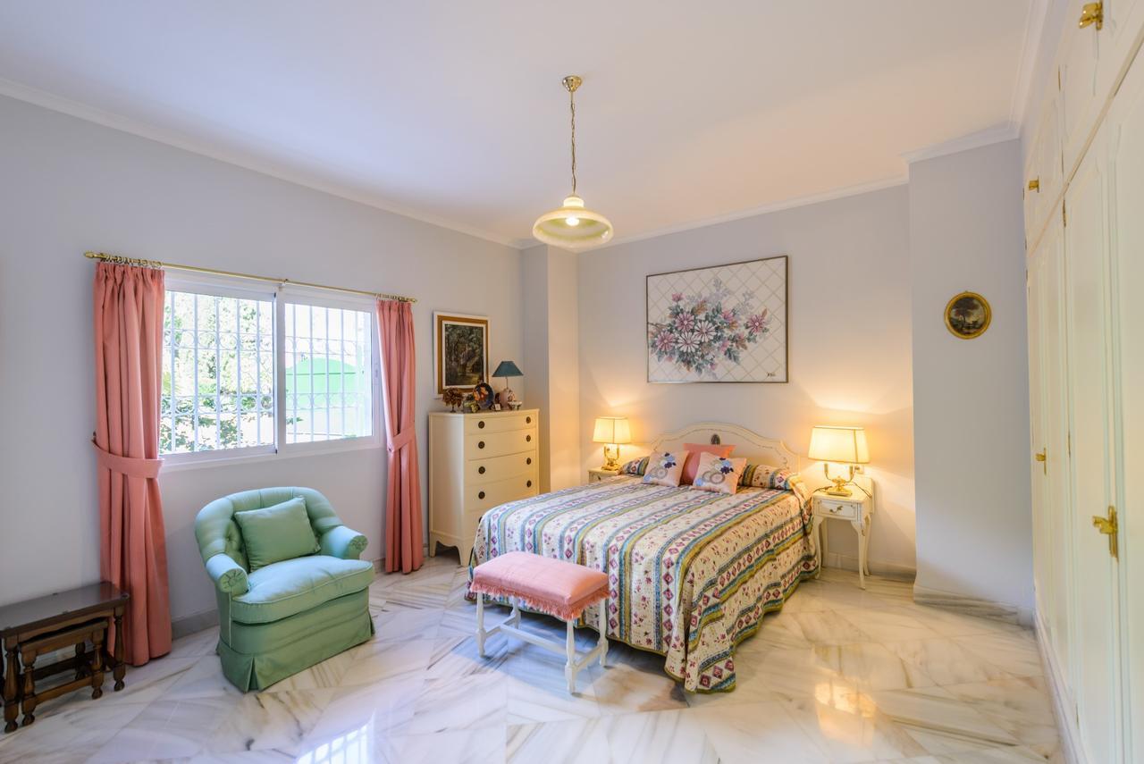 Cubo's Colinas Villa *