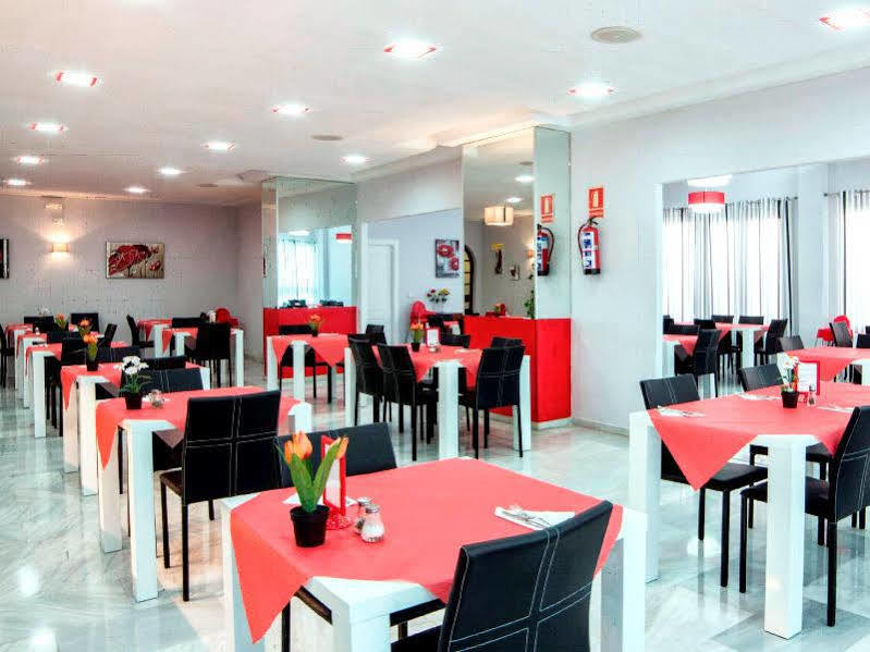Flatotel International Hotel 3*