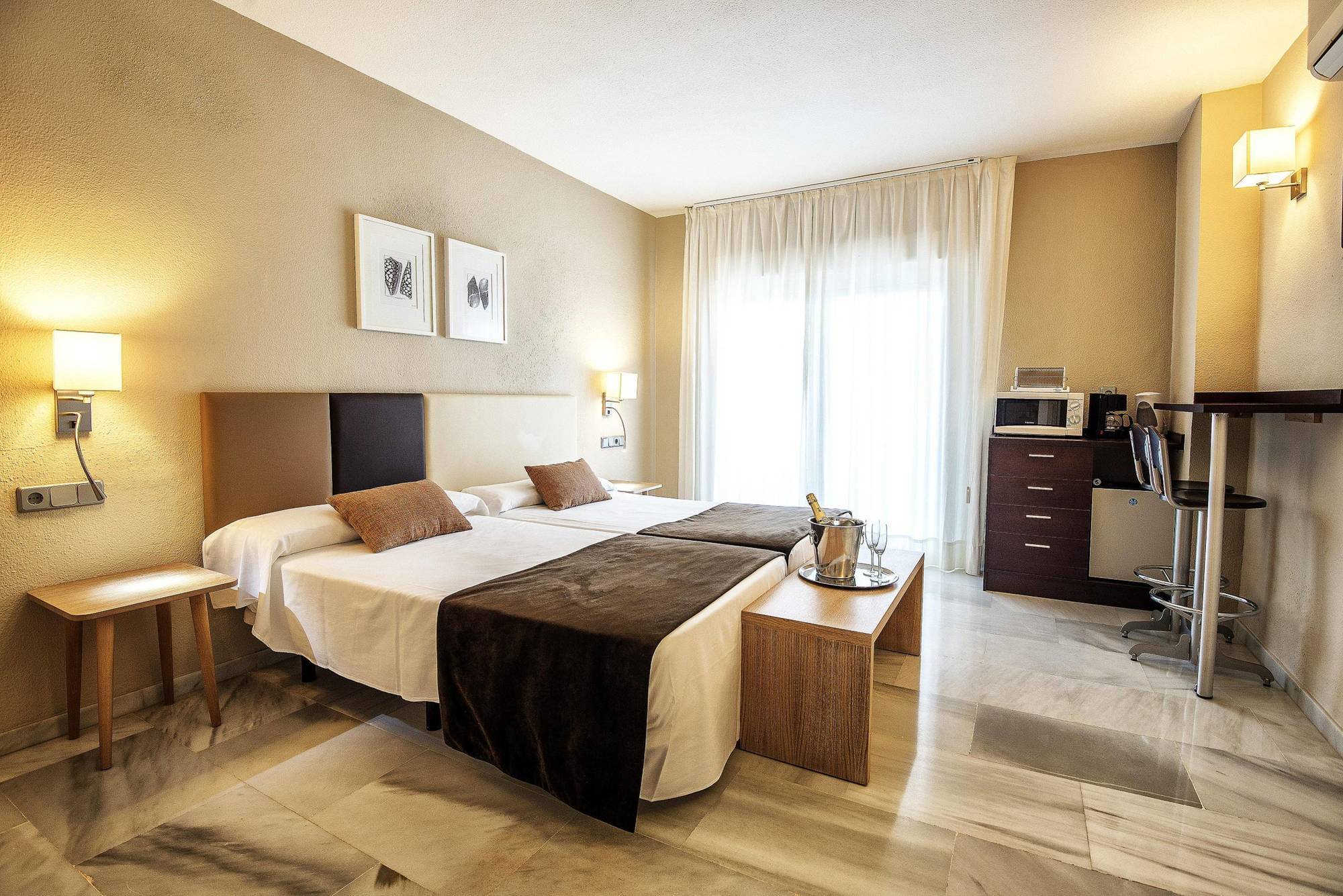 Flatotel International Hotel 3*
