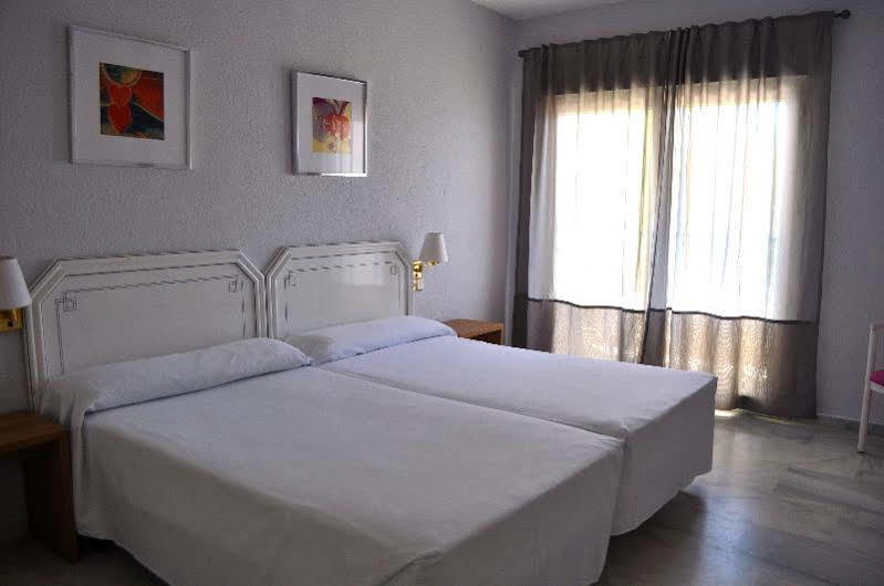 Flatotel International Hotel