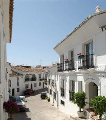 Hotel La Plazoleta 2*