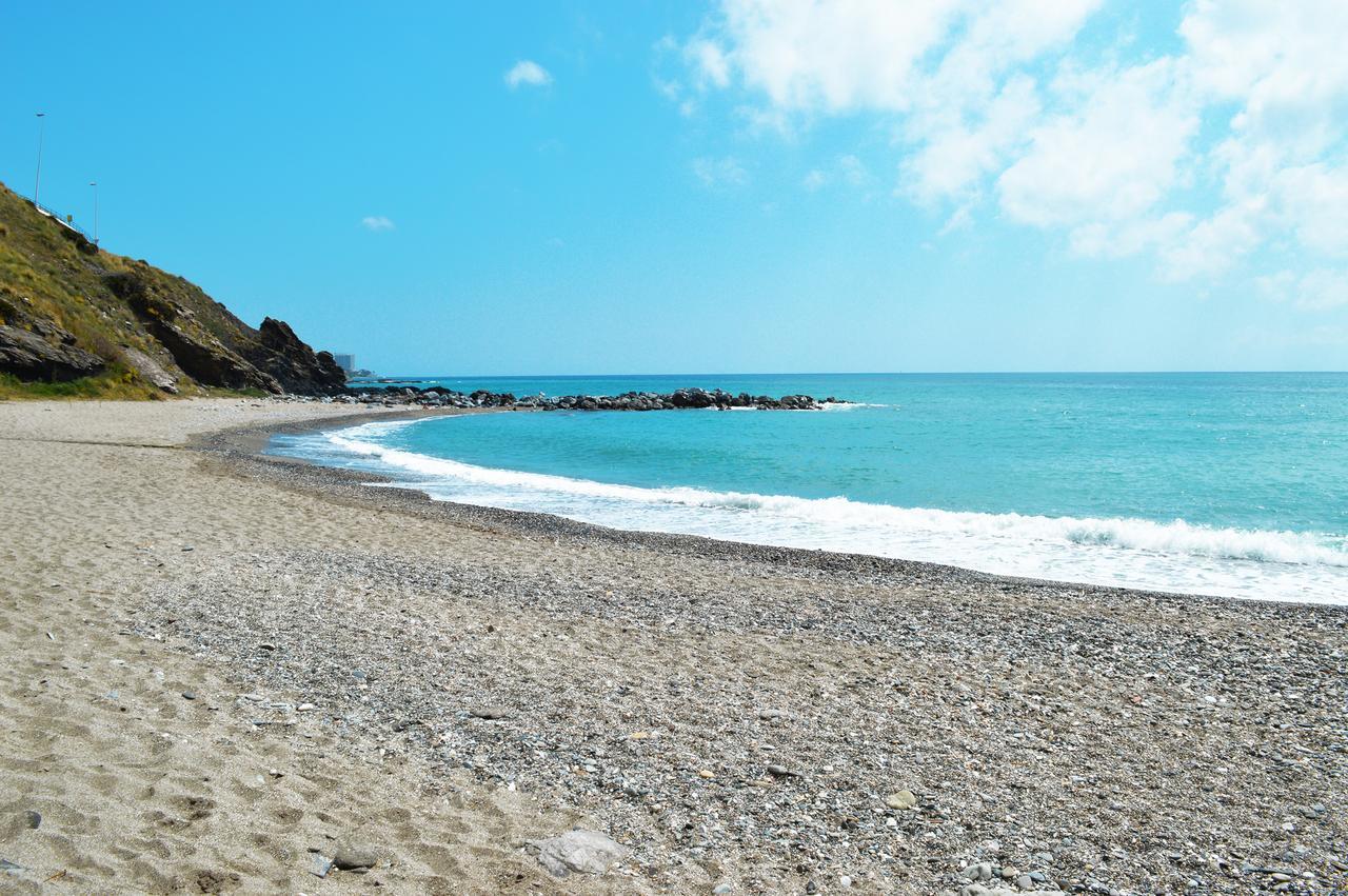 La Perla Beach Blue Apartment *