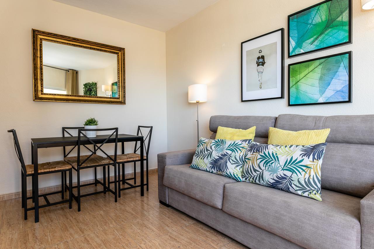 Apartment One Room Sea And Port Views En Edificio Tamarindo