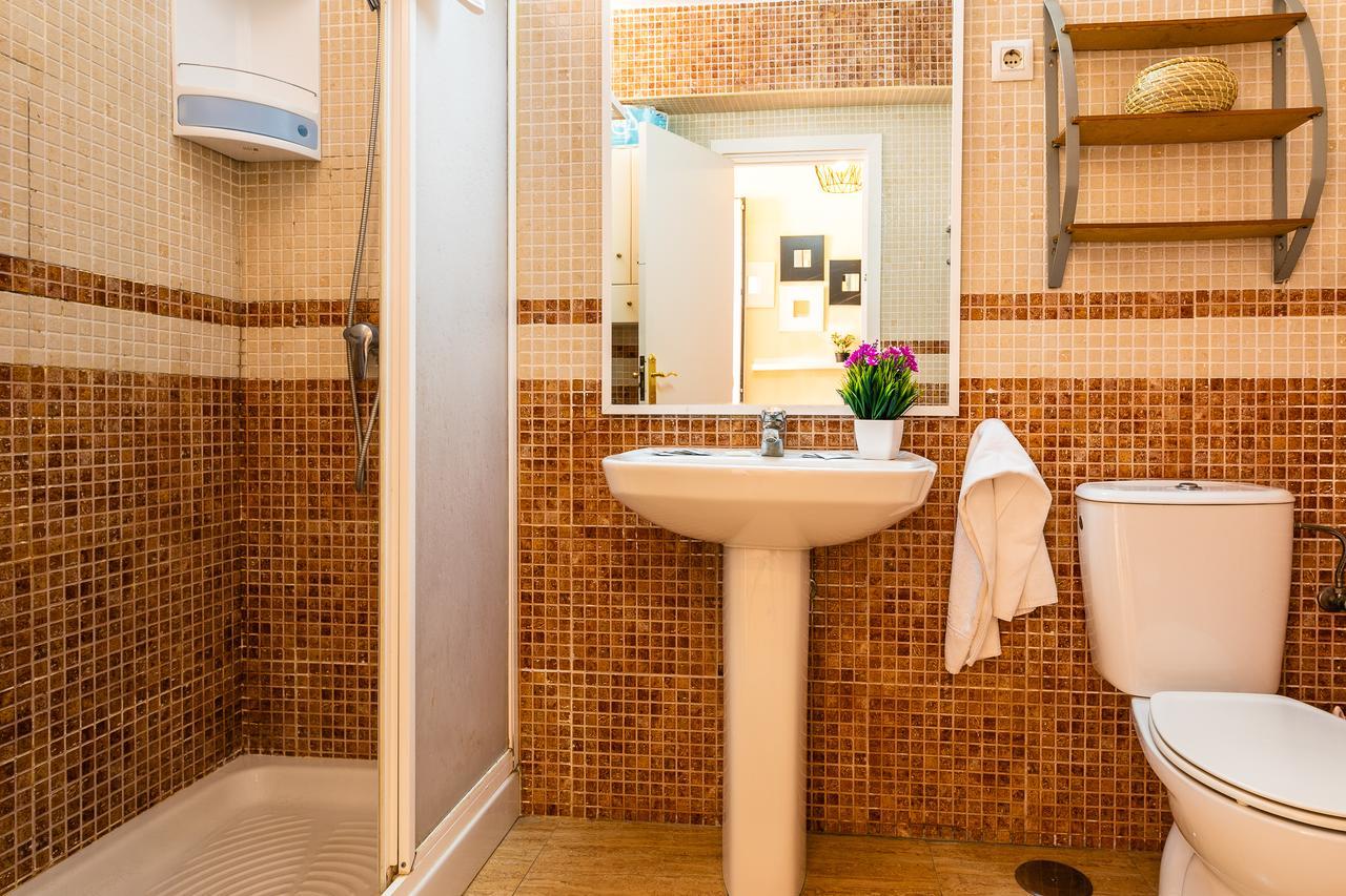 One Room Sea And Port Views En Edificio Tamarindo Benalmadena