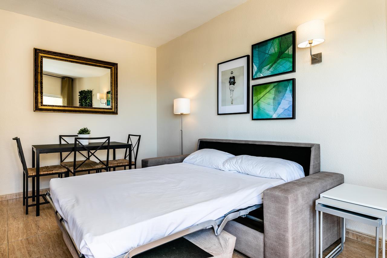 Apartment One Room Sea And Port Views En Edificio Tamarindo