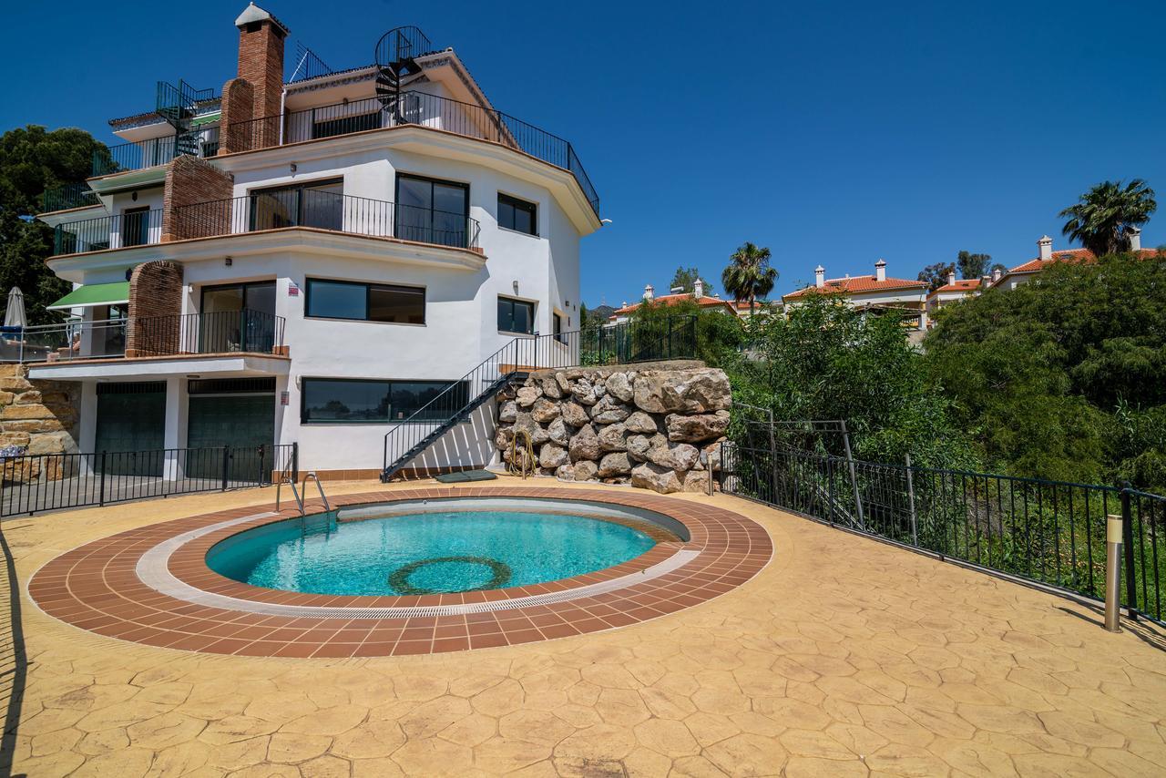 N&a Stunning 2bdr With Sea Views Villa
