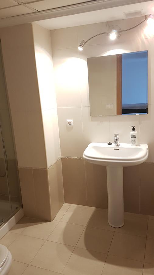 Amplio Apartamento De 2 Dormitorios Con Gran Terraza