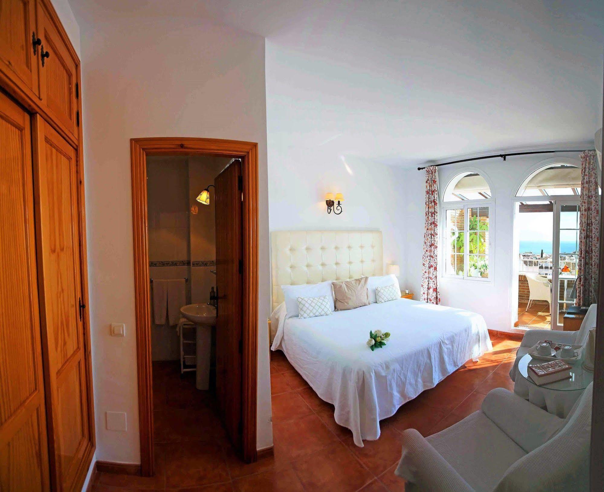 Casa Rosa * Benalmádena