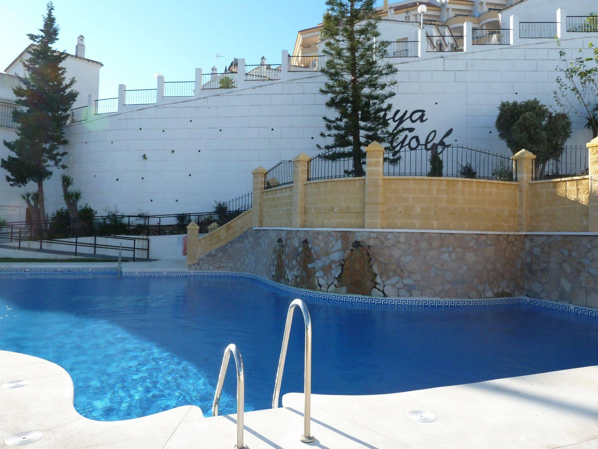 Aparthotel Playa Golf