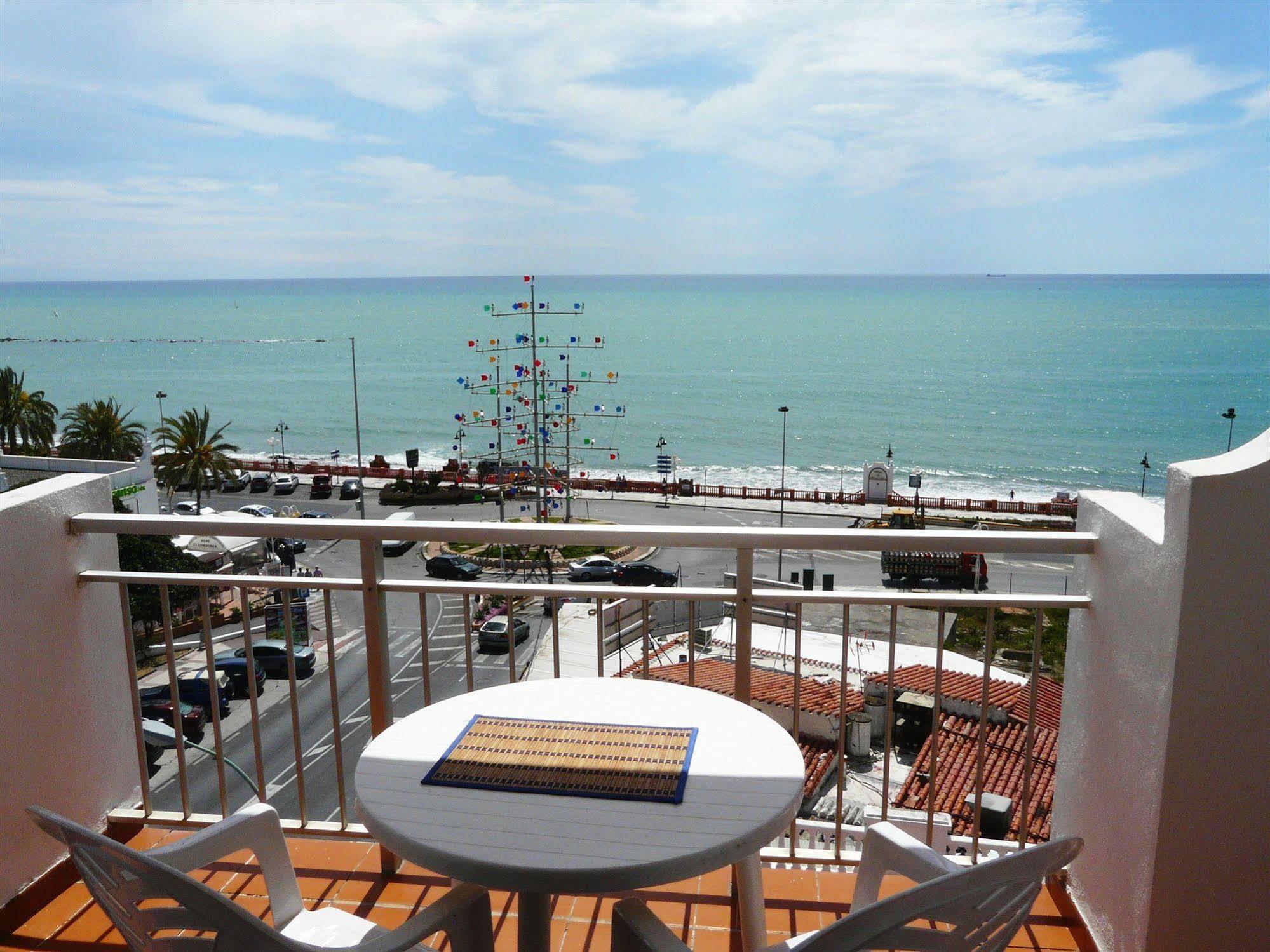 Sunny * Benalmádena