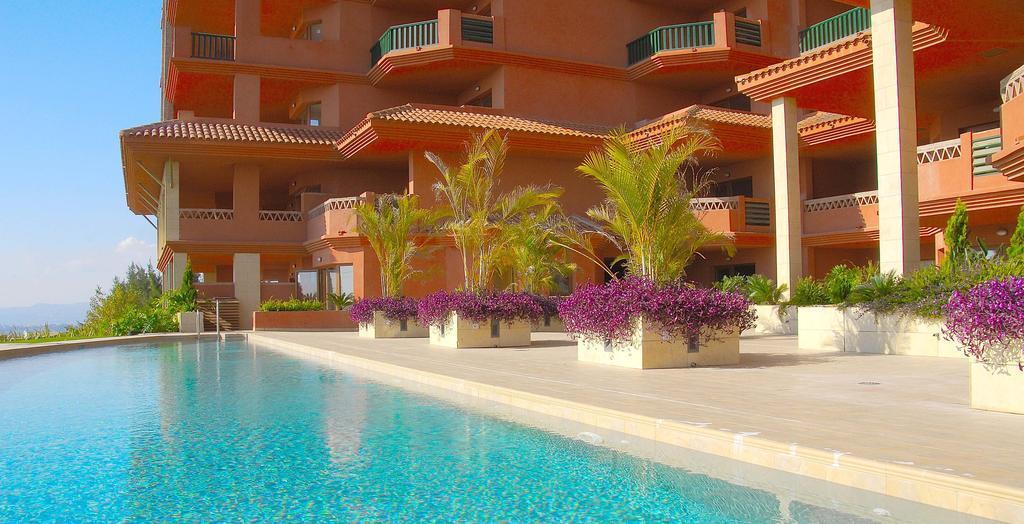Reserva Del Higueron Deluxe &